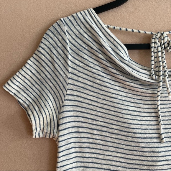 Anthropologie Maeve Coastal 100% Linen Striped Horizon Short Sleeve Top in Small - Picture 5 of 10